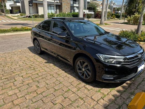 VOLKSWAGEN JETTA 1.4 250 TSI TOTAL FLEX COMFORTLINE TIPTRONIC